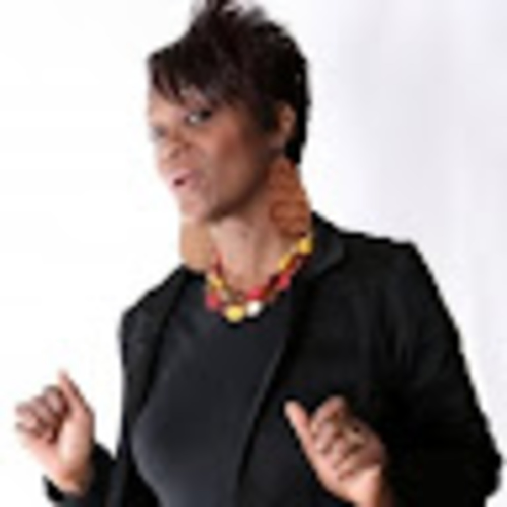 Meet your Posher, Gloria